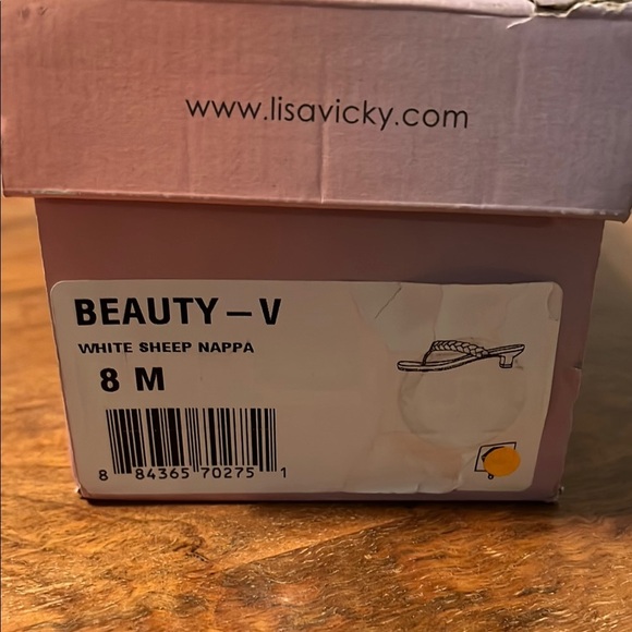 Lisa Vicky Beauty-V White Braided Kitten Heel‎ Sandals – Size 8M - Picture 8 of 11